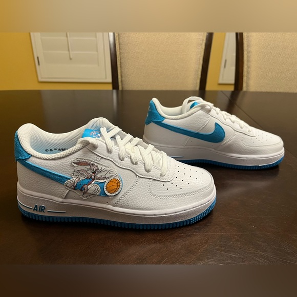 space jam shoes air forces